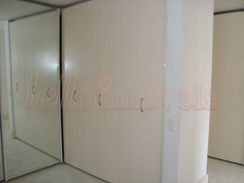 Apartamento à venda com 2 quartos, 240m² - Foto 16