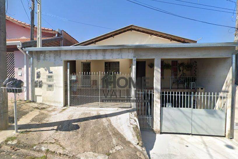 Casa à venda com 3 quartos, 200m² - Foto 1