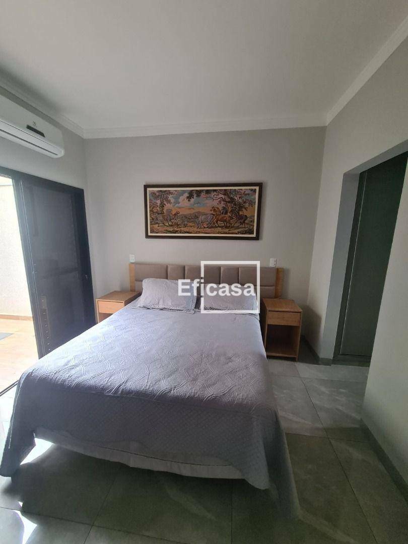Casa de Condomínio à venda com 3 quartos, 160m² - Foto 2
