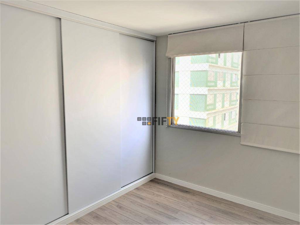 Apartamento à venda com 3 quartos, 87m² - Foto 14