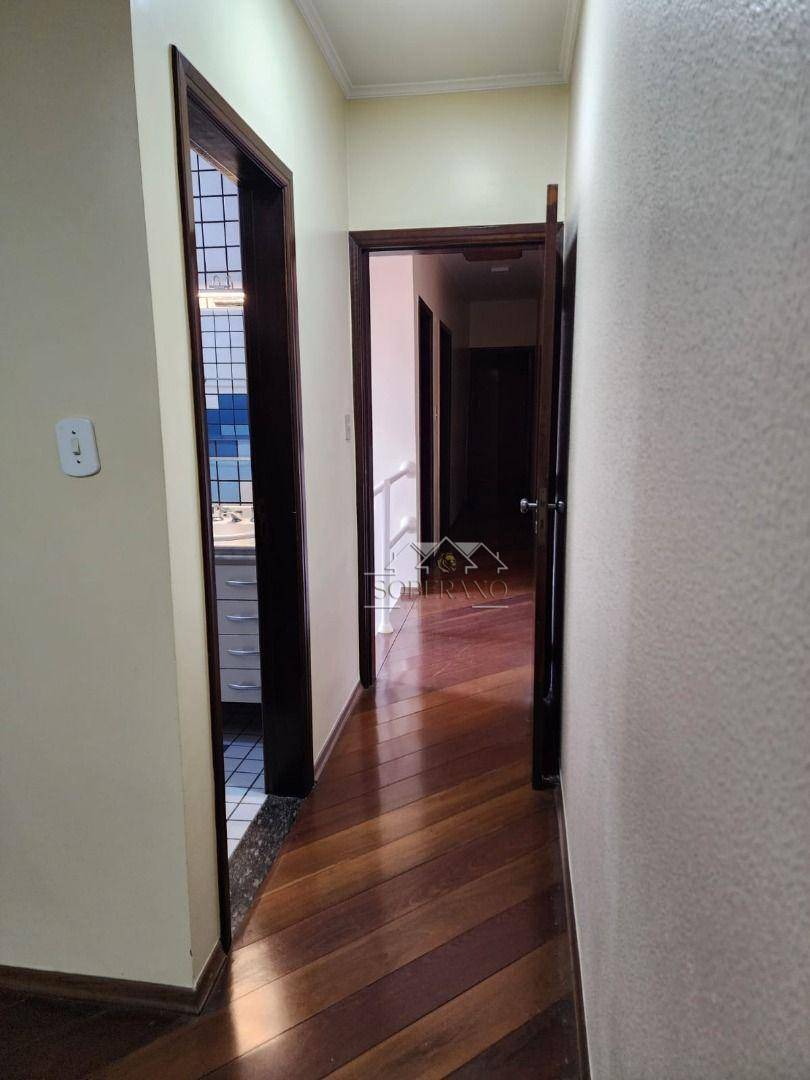 Sobrado à venda e aluguel com 3 quartos, 202m² - Foto 128