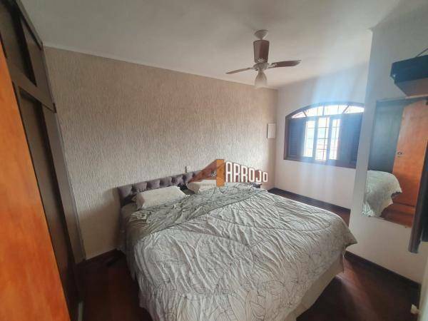 Sobrado à venda com 5 quartos, 240m² - Foto 20