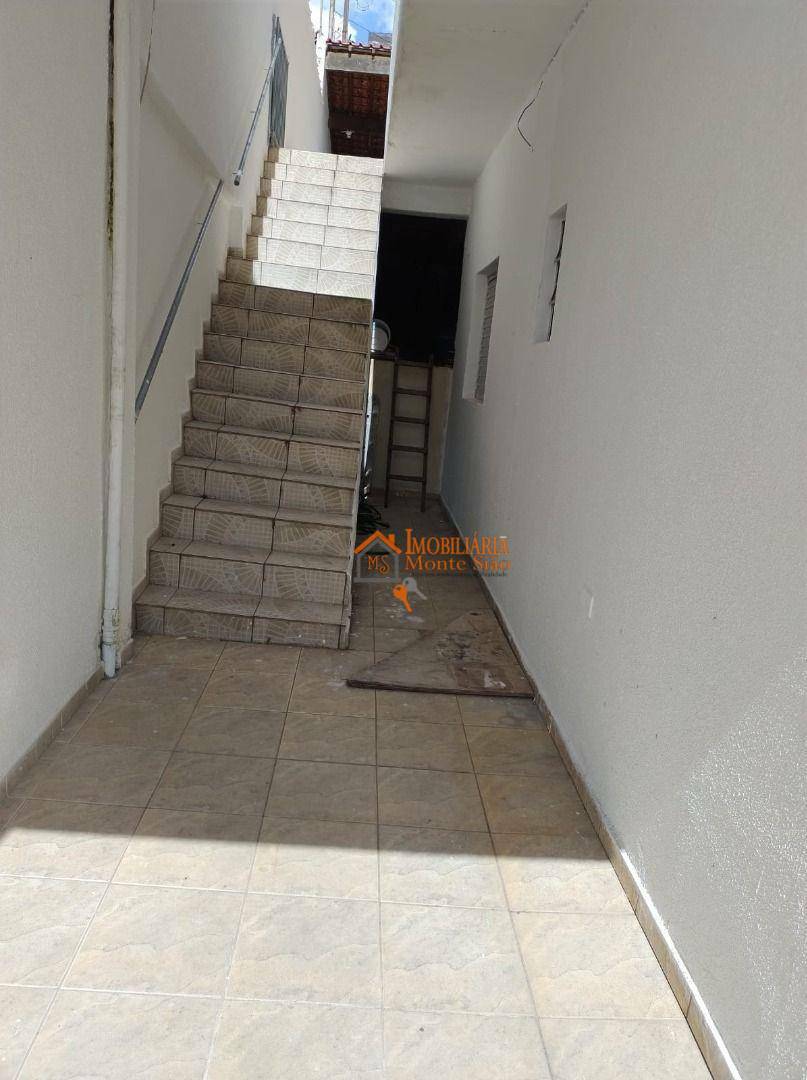 Sobrado à venda com 3 quartos, 259m² - Foto 13