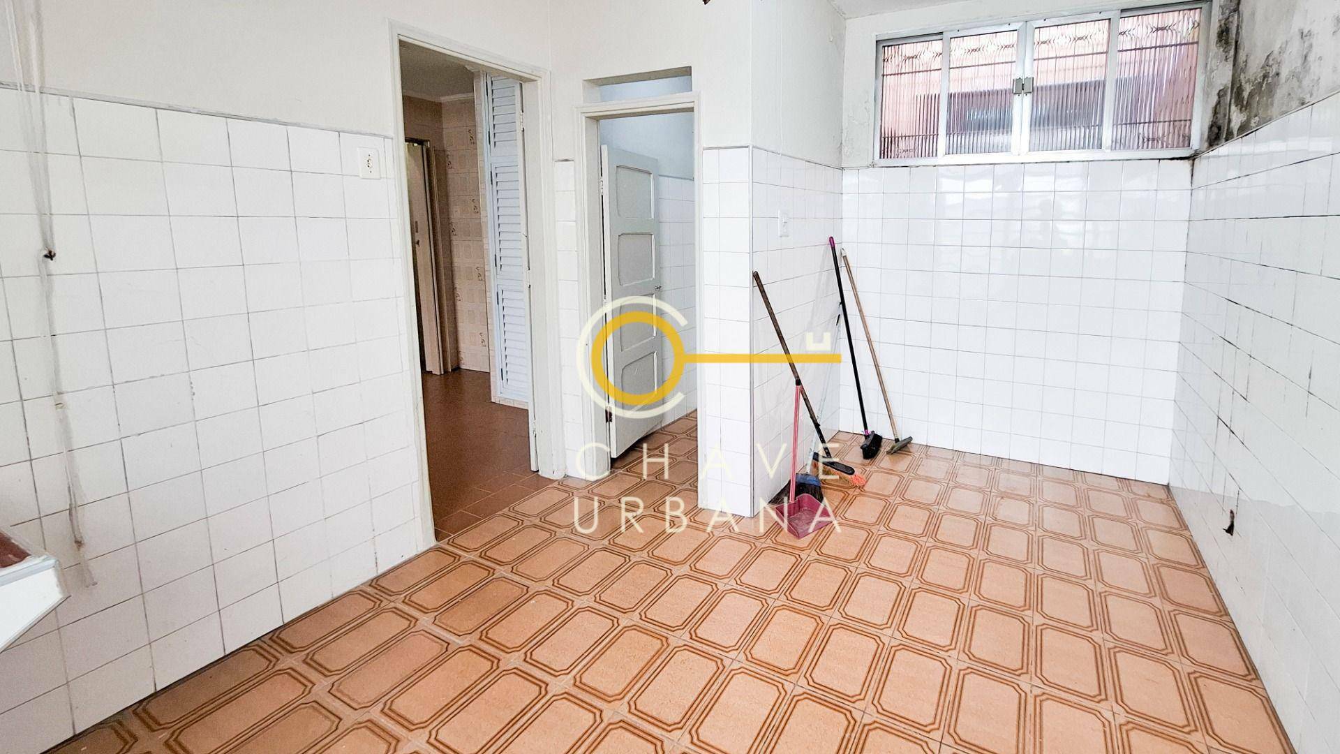 Casa à venda com 2 quartos, 70m² - Foto 25