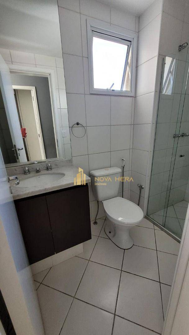 Apartamento à venda com 3 quartos, 75m² - Foto 15