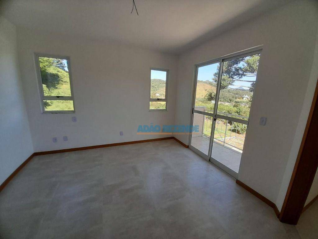 Casa de Condomínio à venda com 4 quartos, 150m² - Foto 10