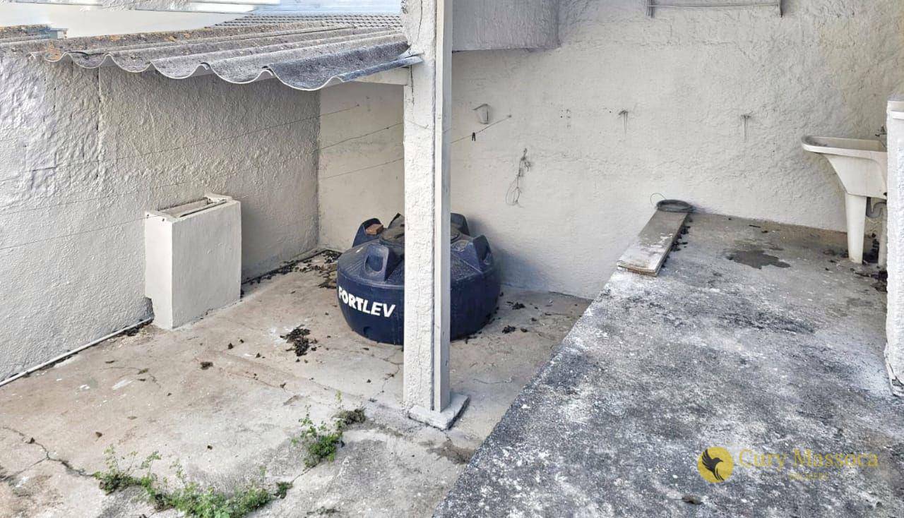 Casa para alugar com 3 quartos, 108m² - Foto 12