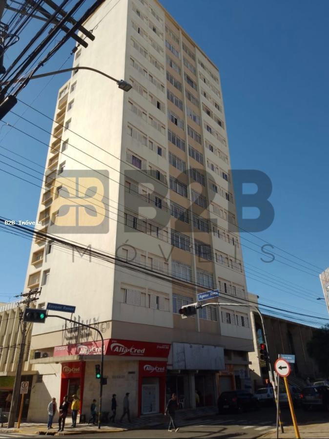 Apartamento à venda com 3 quartos, 74m² - Foto 1