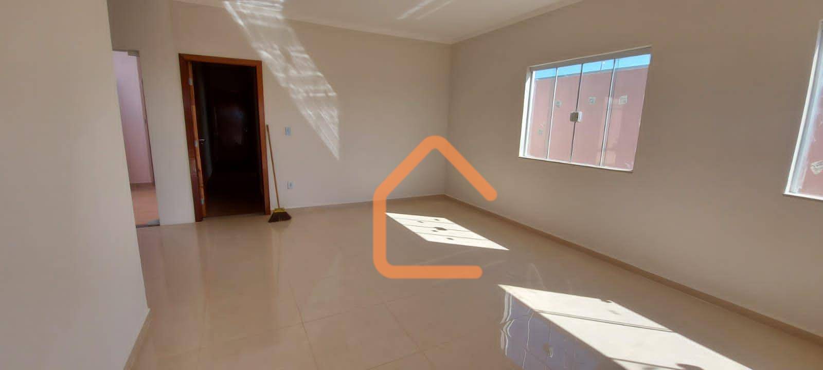 Casa à venda com 3 quartos, 180m² - Foto 8