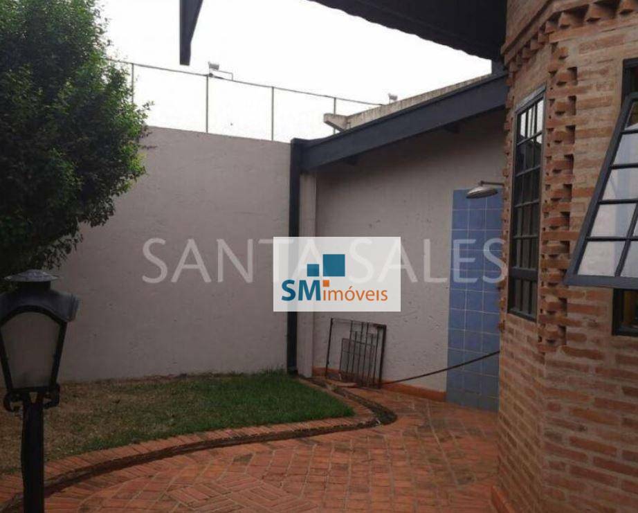 Casa à venda com 3 quartos, 200m² - Foto 2