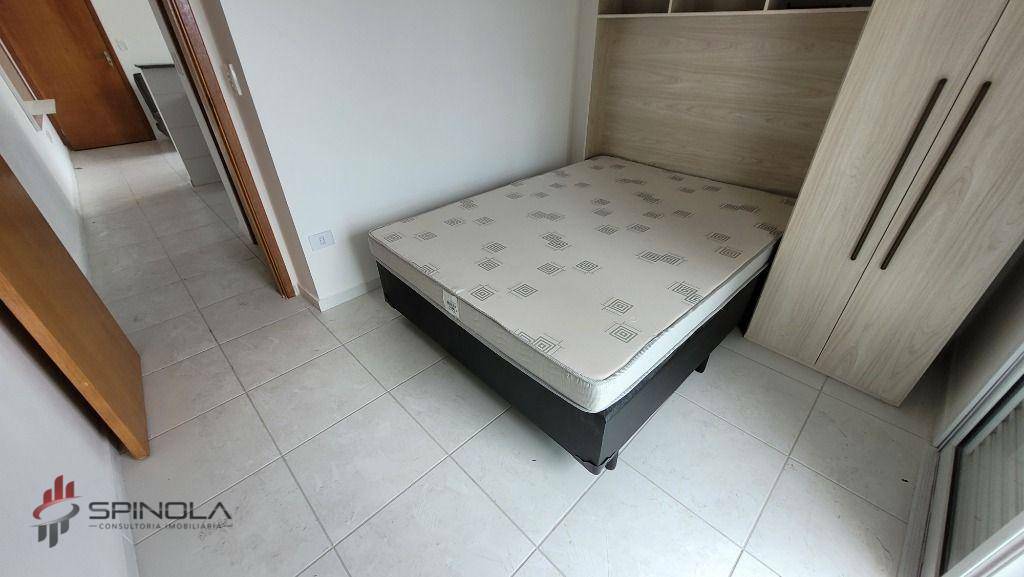 Apartamento à venda com 1 quarto, 41m² - Foto 17