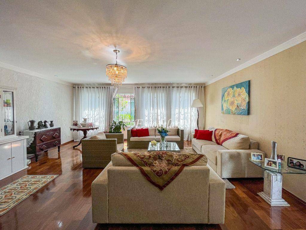 Casa à venda com 4 quartos, 280m² - Foto 2