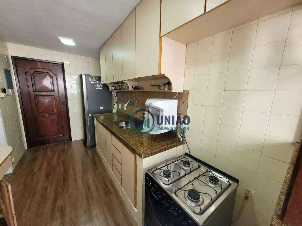 Apartamento à venda com 2 quartos, 85m² - Foto 16