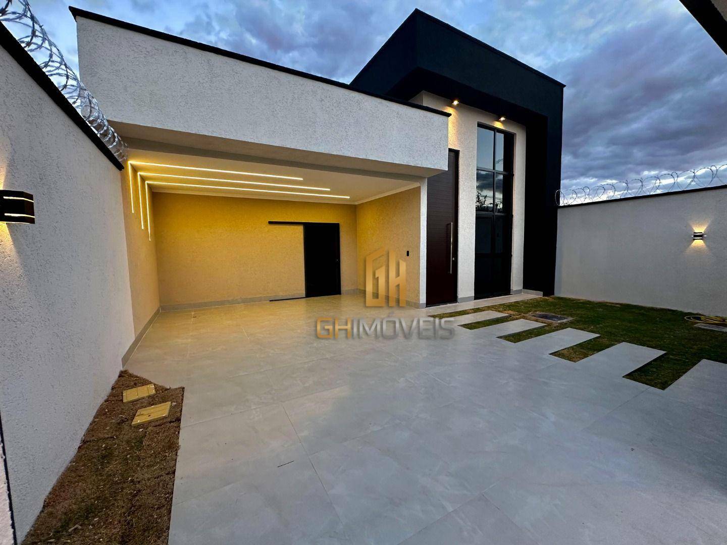 Casa à venda com 3 quartos, 120m² - Foto 2