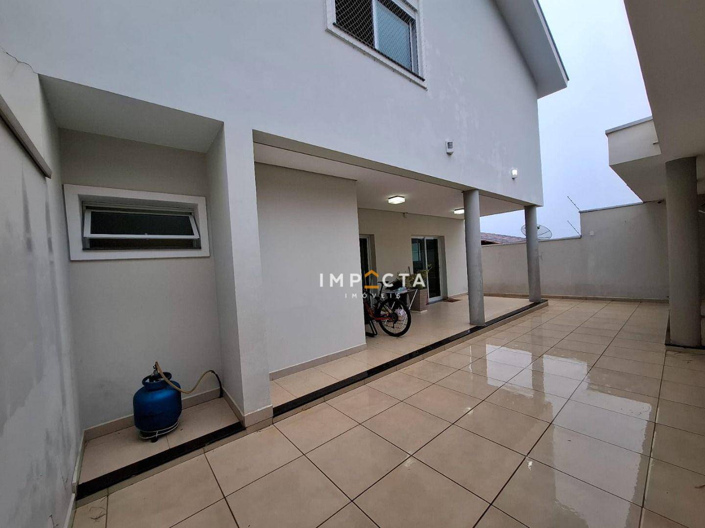 Casa à venda com 4 quartos, 244m² - Foto 13