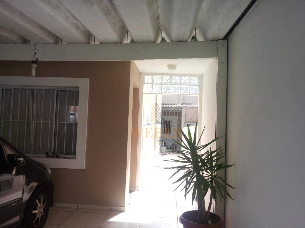 Casa à venda com 3 quartos, 189m² - Foto 14