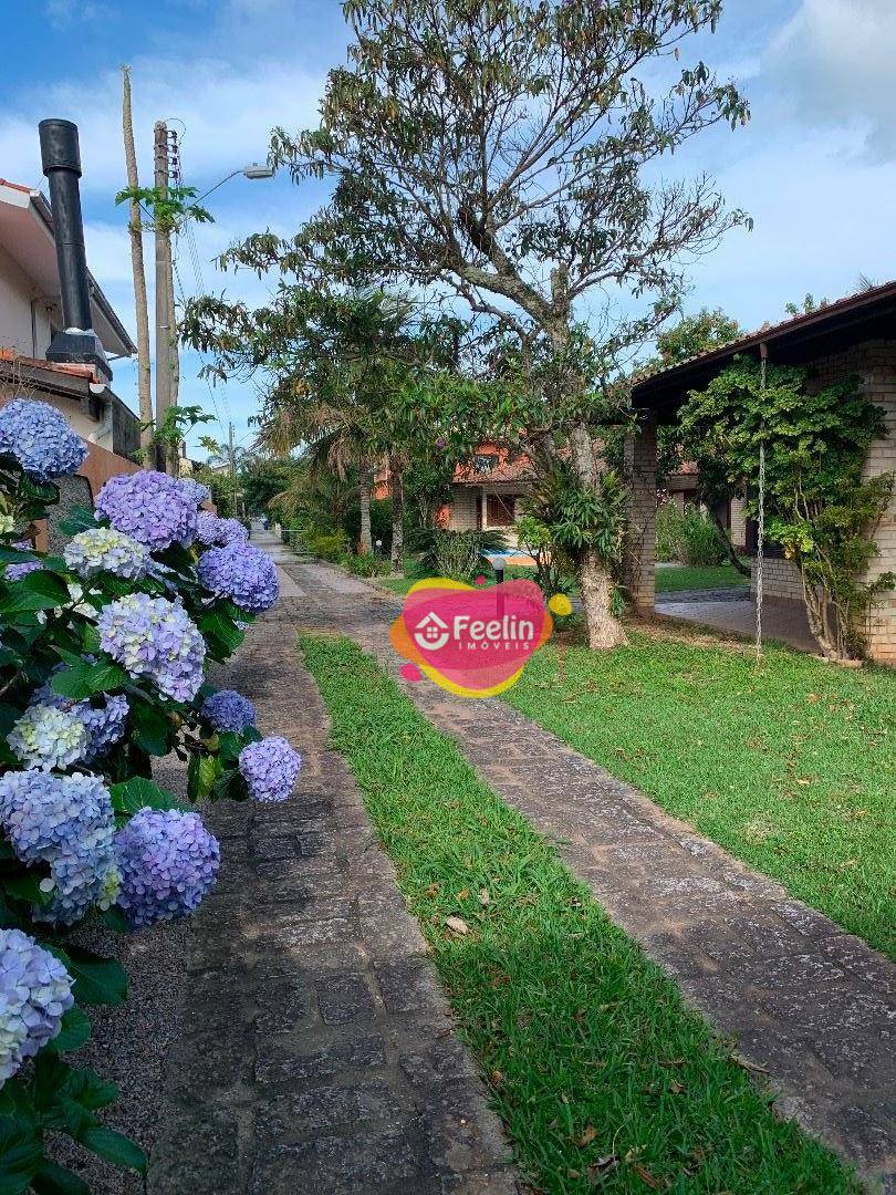 Casa à venda com 6 quartos, 370m² - Foto 26