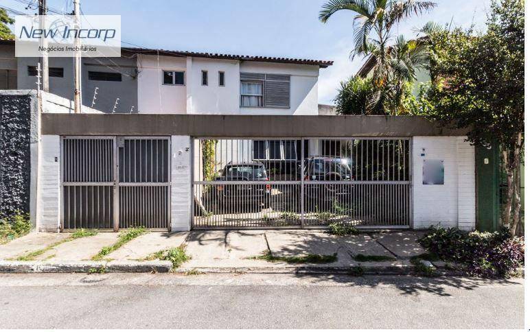 Casa à venda e aluguel com 4 quartos, 220m² - Foto 22