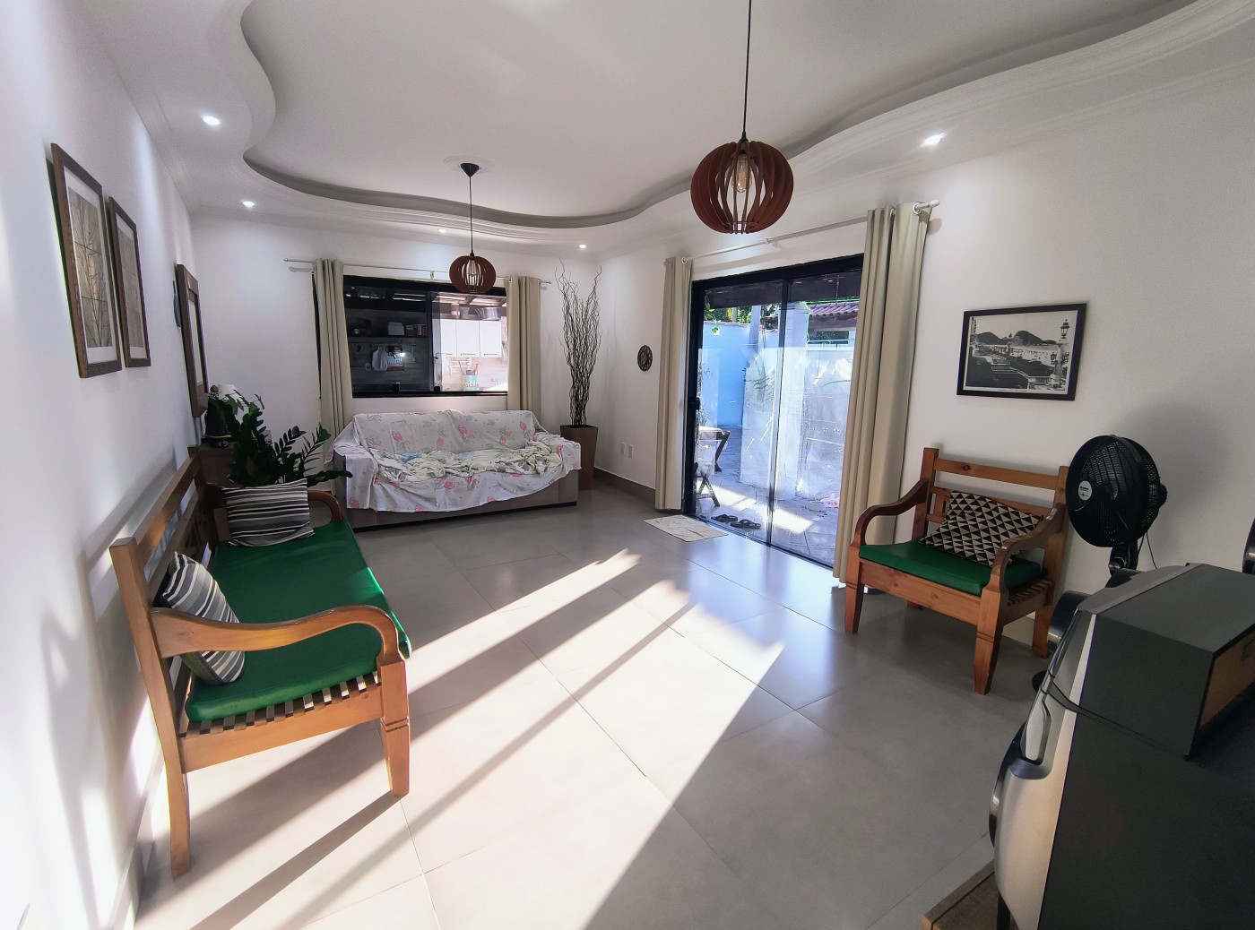 Casa à venda com 2 quartos, 360m² - Foto 4