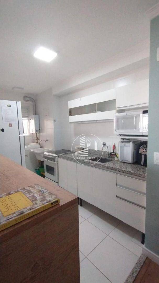 Apartamento à venda com 3 quartos, 70m² - Foto 18