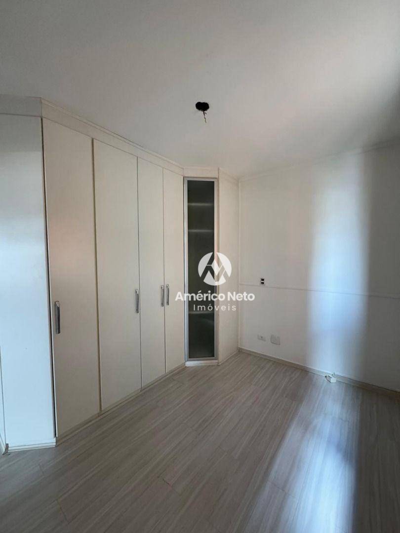 Apartamento para alugar com 3 quartos, 105m² - Foto 19