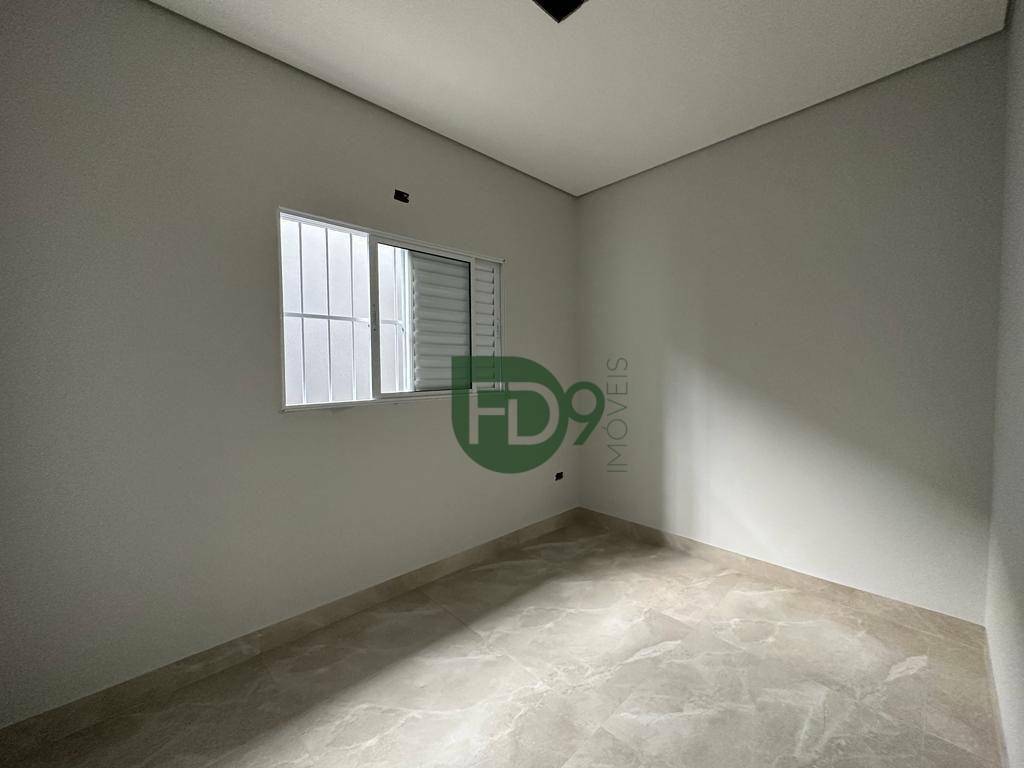 Casa à venda com 3 quartos, 155m² - Foto 14