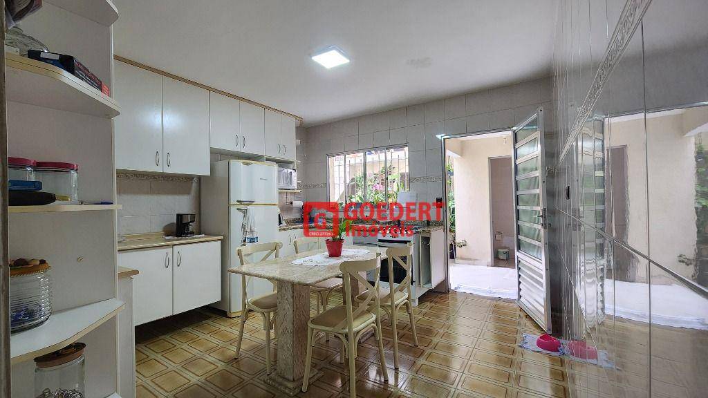 Sobrado, 3 quartos, 189 m² - Foto 8