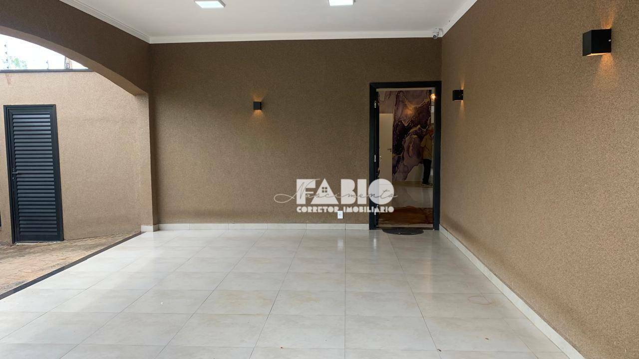 Casa à venda com 3 quartos, 250m² - Foto 5