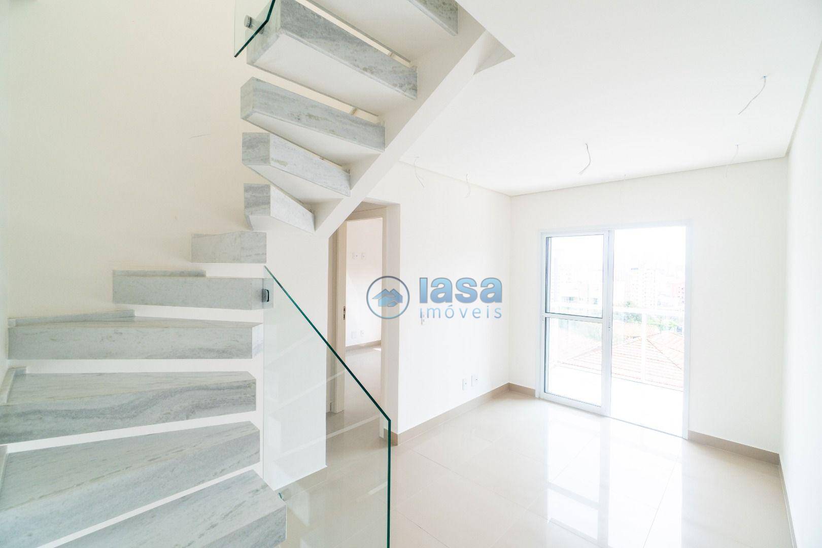 Cobertura à venda com 3 quartos, 102m² - Foto 1