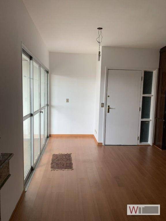 Apartamento à venda com 3 quartos, 125m² - Foto 8