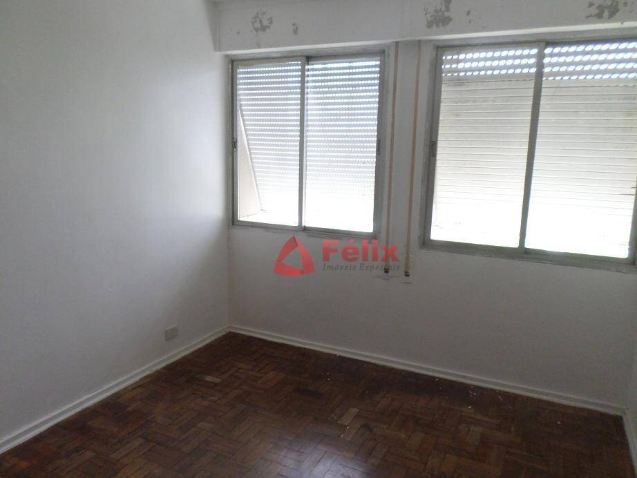 Apartamento à venda com 3 quartos, 146m² - Foto 7