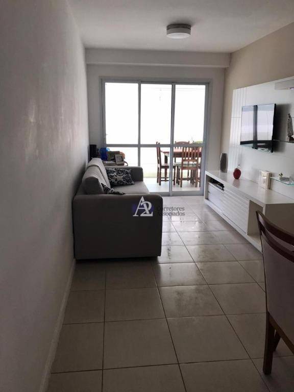 Apartamento à venda com 3 quartos, 81m² - Foto 4