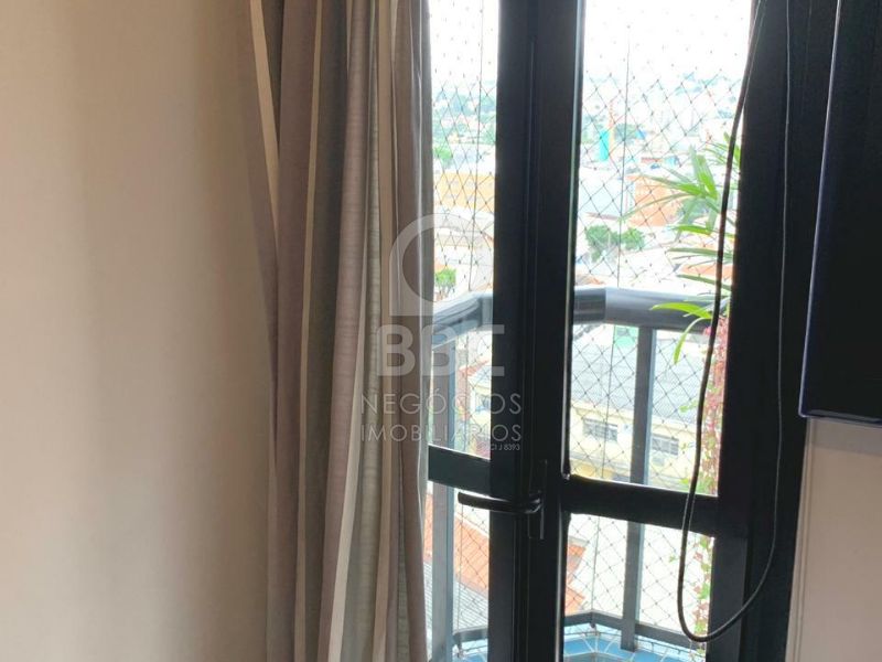 Apartamento à venda com 3 quartos, 98m² - Foto 19