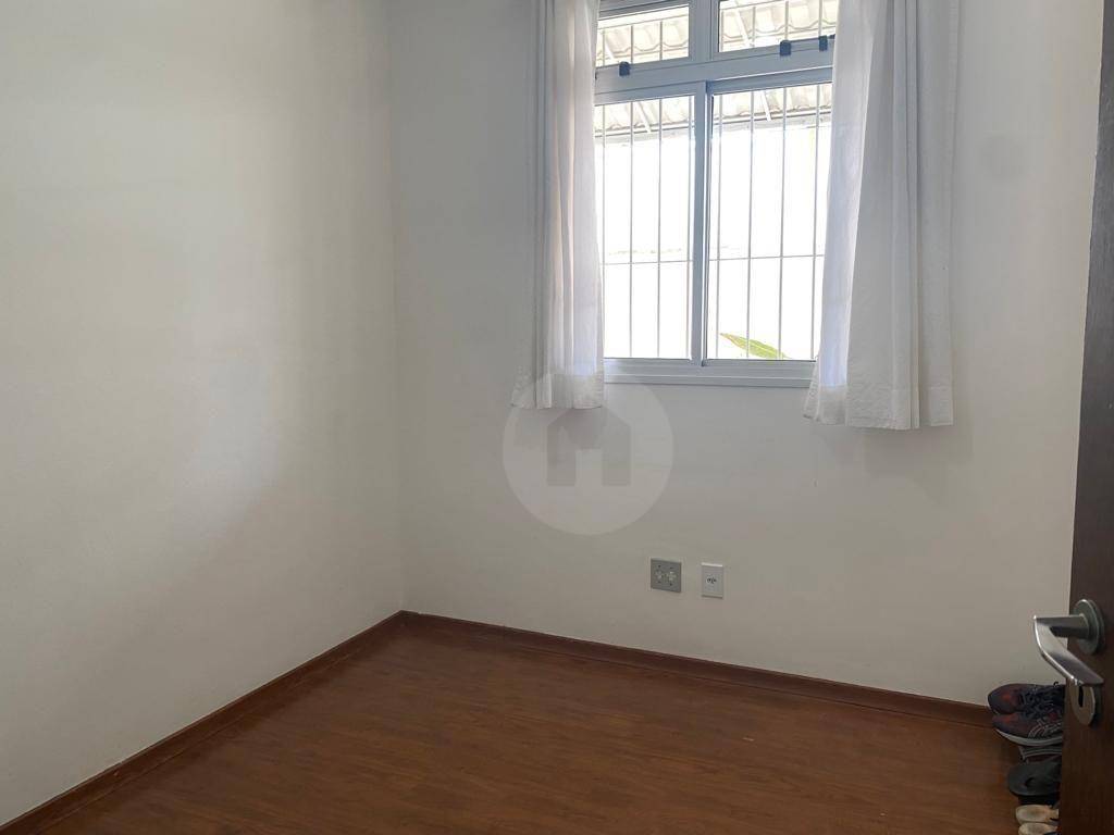 Apartamento à venda com 3 quartos, 156m² - Foto 4