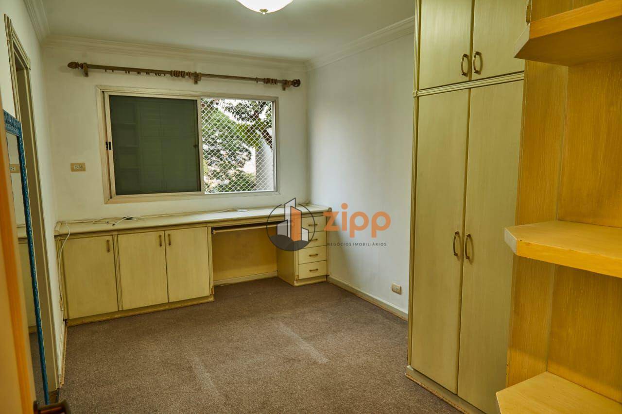 Apartamento à venda com 3 quartos, 160m² - Foto 15