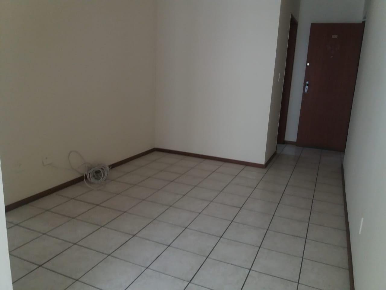 Apartamento à venda com 1 quarto, 40m² - Foto 3