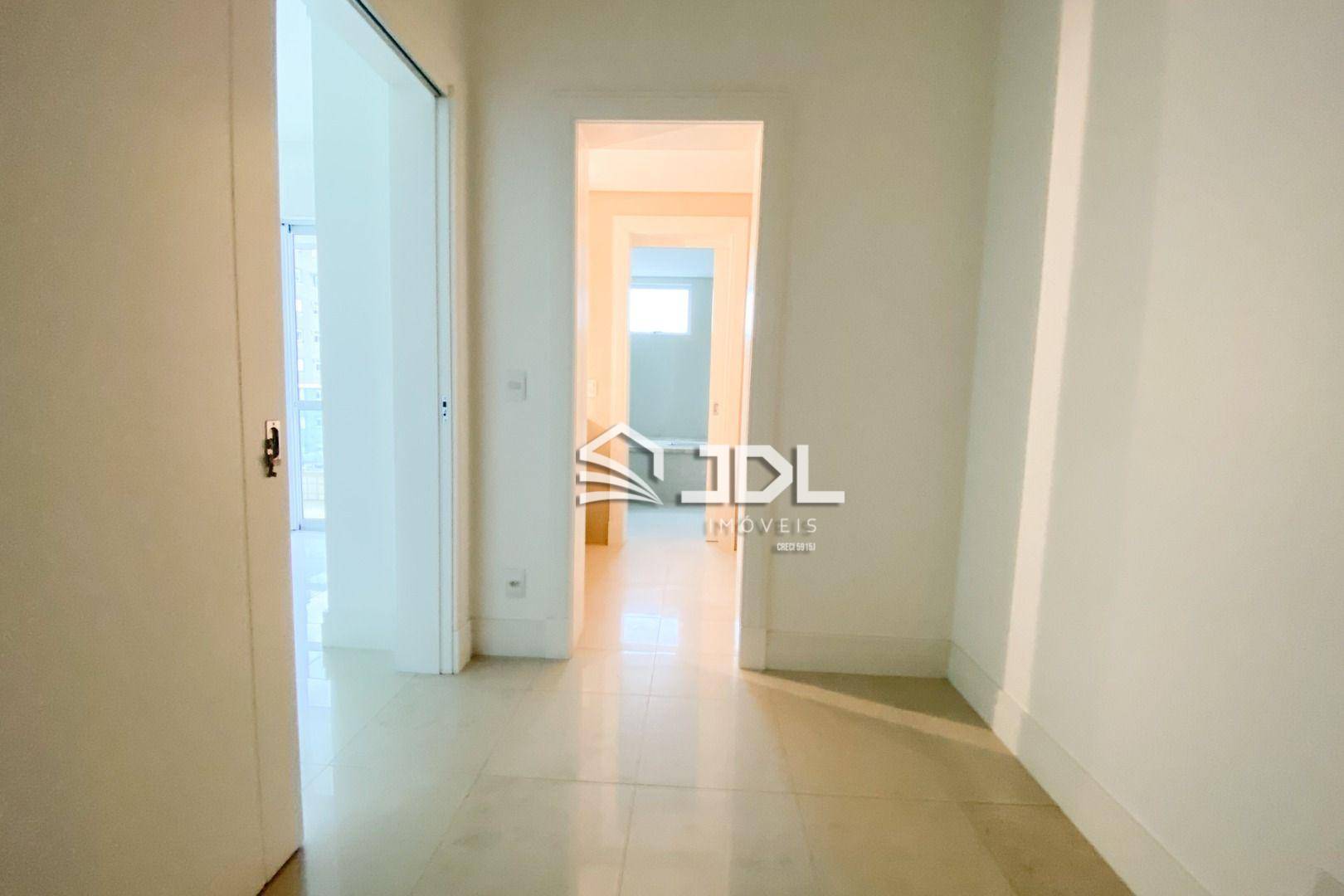 Apartamento à venda com 3 quartos, 255m² - Foto 26