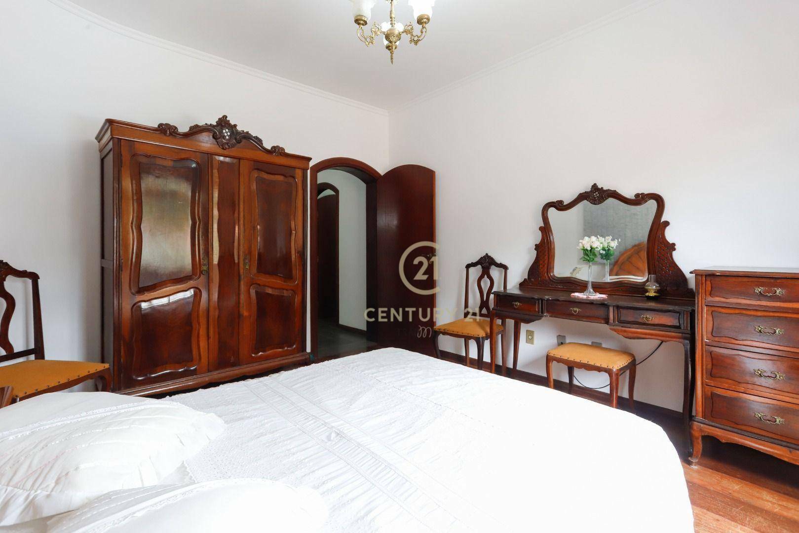 Casa de Condomínio à venda com 4 quartos, 272m² - Foto 17