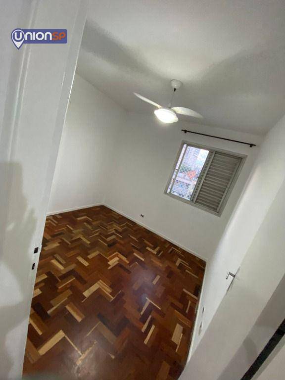 Apartamento à venda com 2 quartos, 75m² - Foto 9