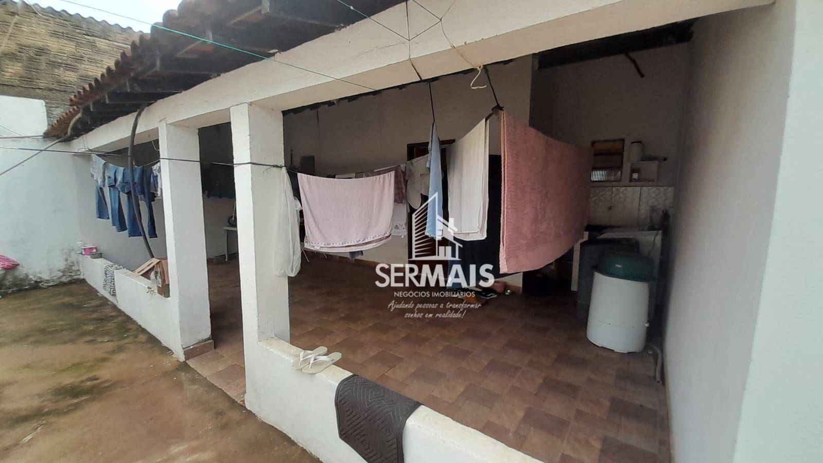 Casa à venda com 5 quartos, 330m² - Foto 25