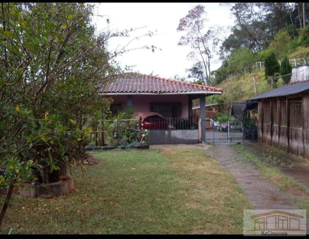 Fazenda à venda com 3 quartos, 300m² - Foto 2