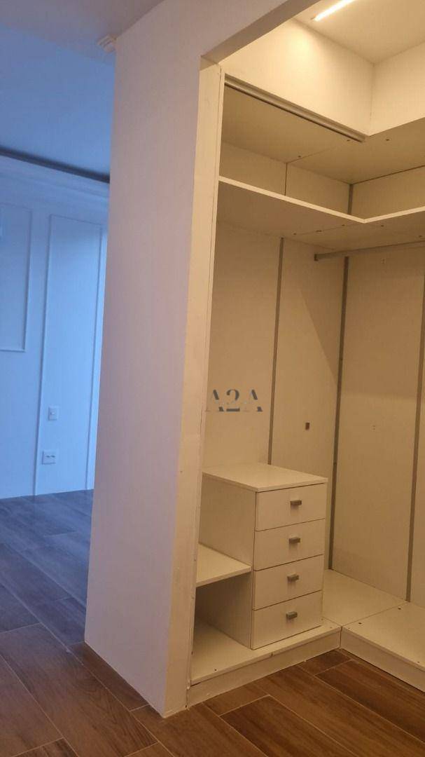 Cobertura à venda com 3 quartos, 240m² - Foto 16