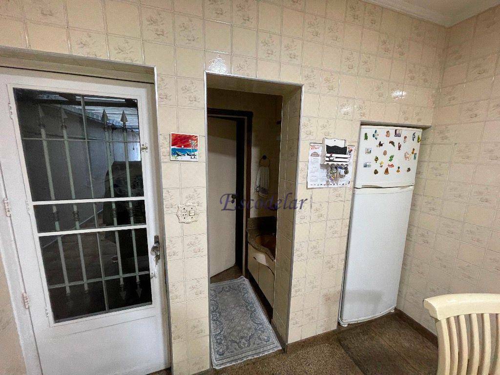 Sobrado à venda com 3 quartos, 220m² - Foto 10