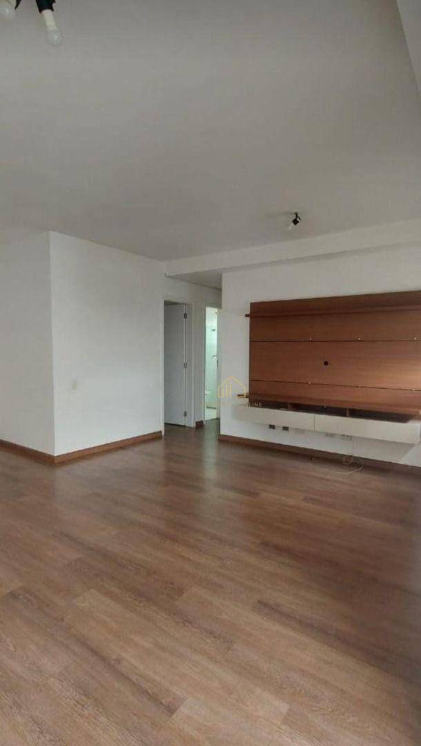 Apartamento à venda com 3 quartos, 83m² - Foto 4