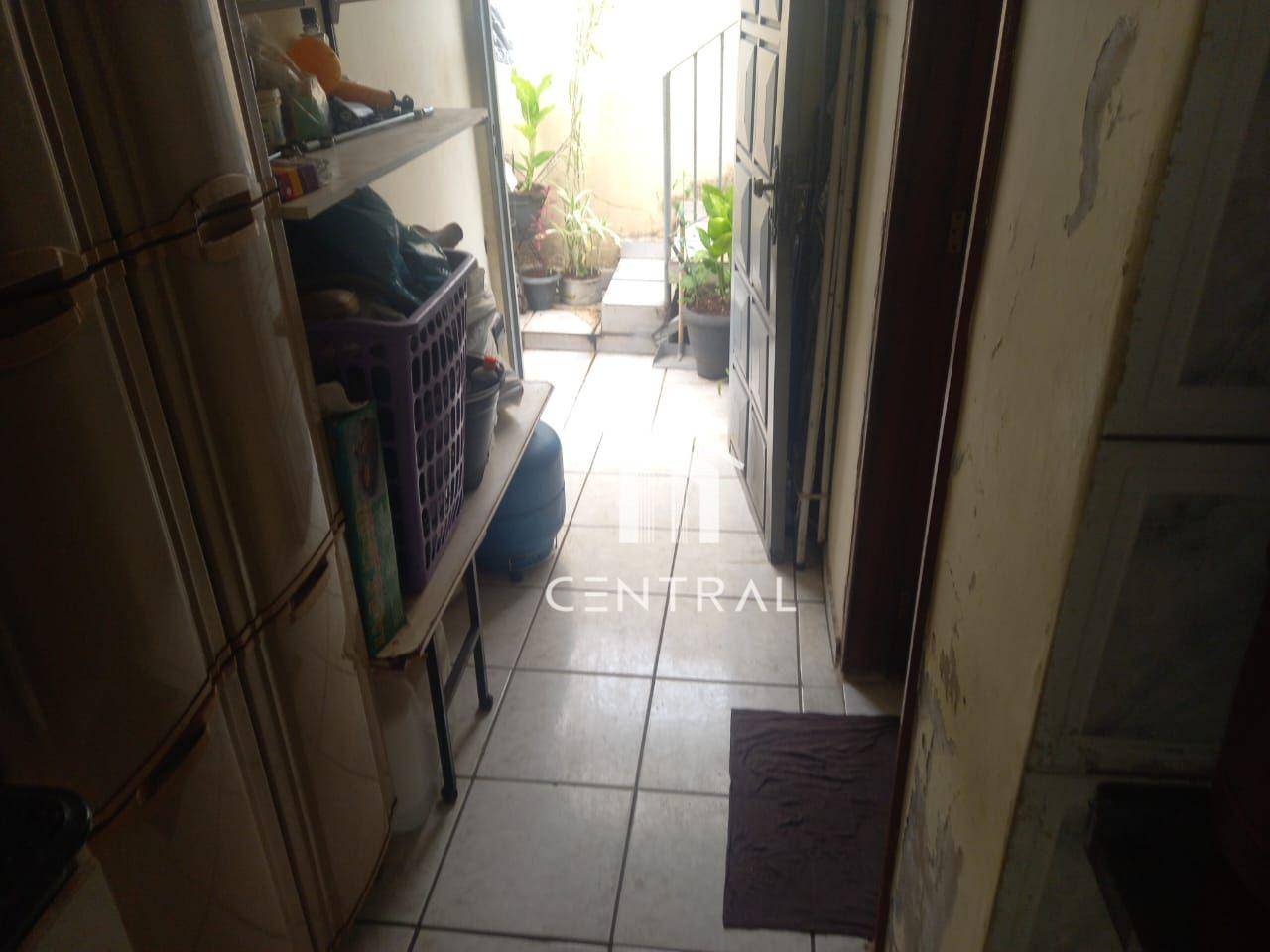 Sobrado à venda com 2 quartos, 160m² - Foto 10