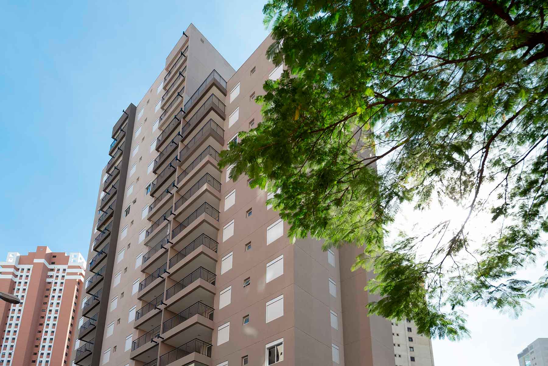 Apartamento à venda com 3 quartos, 69m² - Foto 1