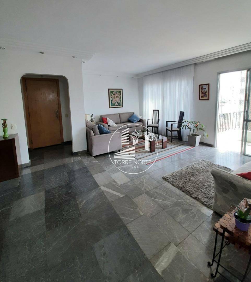 Apartamento à venda com 3 quartos, 136m² - Foto 3