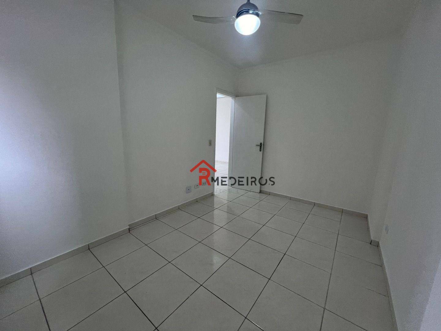 Apartamento à venda com 2 quartos, 102m² - Foto 9