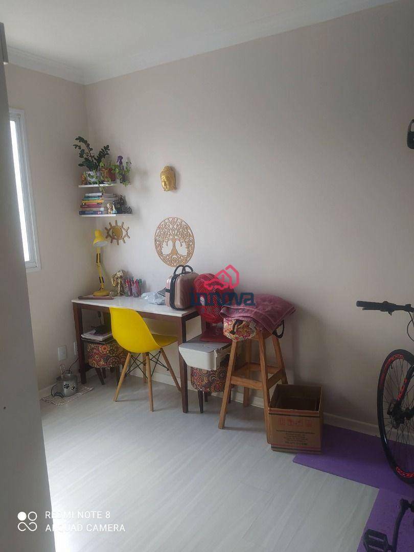 Apartamento à venda com 3 quartos, 45m² - Foto 8