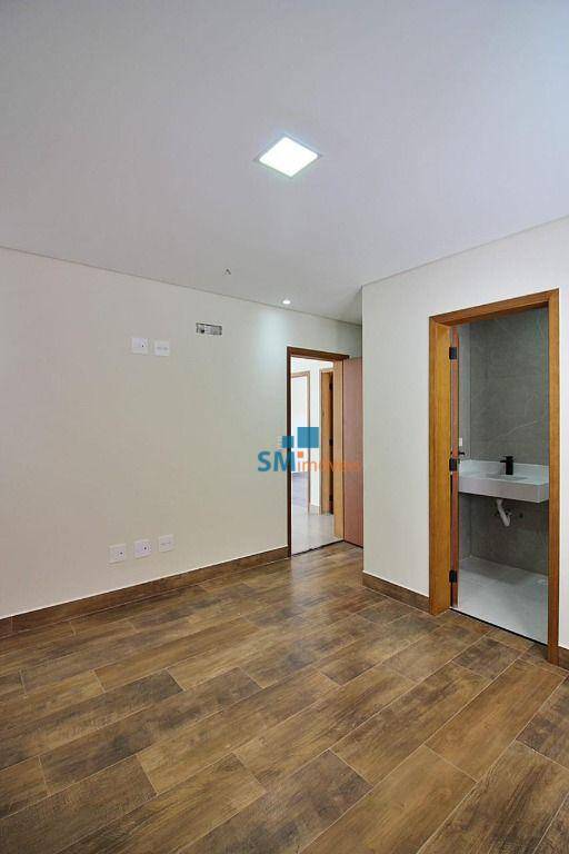 Sobrado à venda com 4 quartos, 360m² - Foto 15